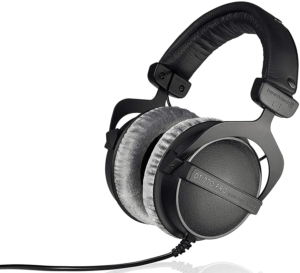 Beyerdynamic DT 770 Pro - top closed back headphones 1