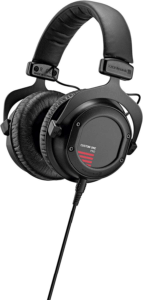 9 Best Closed Back Headphones For Gaming On Earth 10